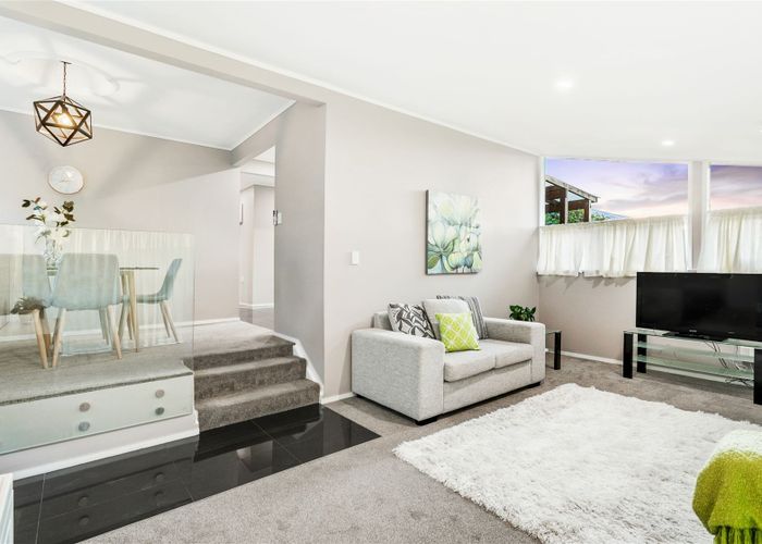  at 554 Swanson Road, Ranui, Auckland