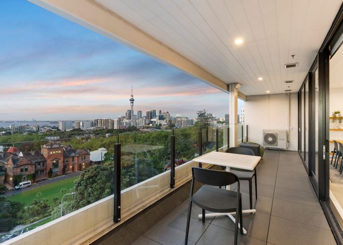 at 813/8 Hereford Street, Freemans Bay, Auckland City, Auckland