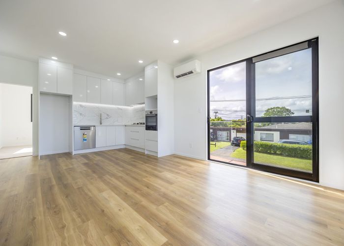  at 1A Edward Avenue, Henderson, Waitakere City, Auckland