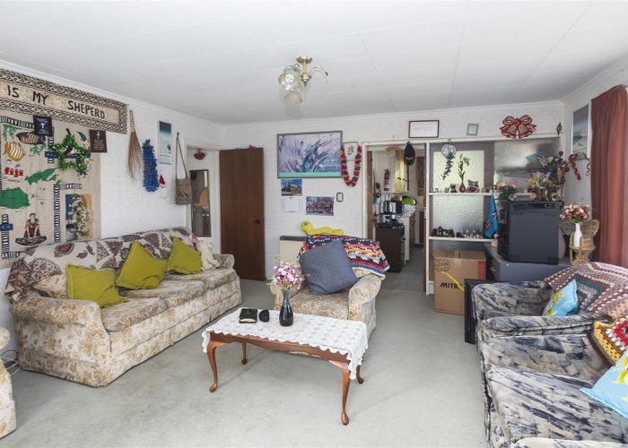  at 1/130 Main North Road, Papanui, Christchurch