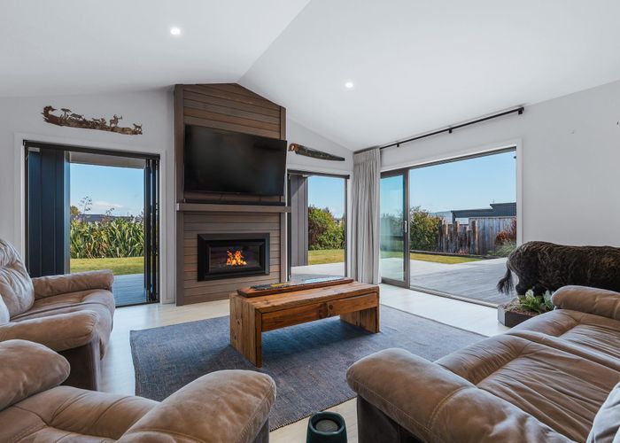  at 14 Wai Terrace, Wharewaka, Taupo, Waikato