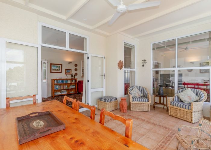  at 8 Gladstone Road, Bluff Hill, Napier