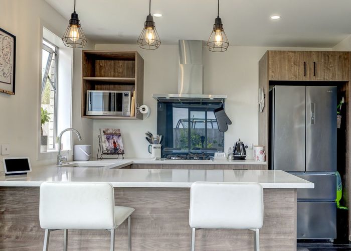  at 2/10 Mila Paige Close, Glenview, Hamilton