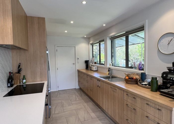  at 15 Mirfield Place, Russley, Christchurch City, Canterbury