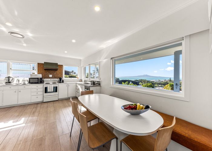  at 15A Seaview Road, Castor Bay, North Shore City, Auckland