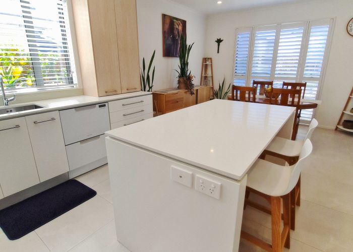  at 14 Arthur Rolfe Lane, Swanson, Waitakere City, Auckland