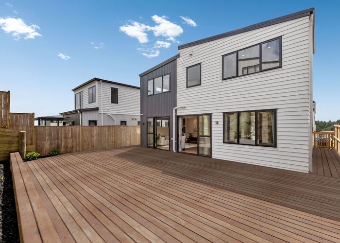  at 4 Alluvial Street, Flat Bush, Manukau City, Auckland