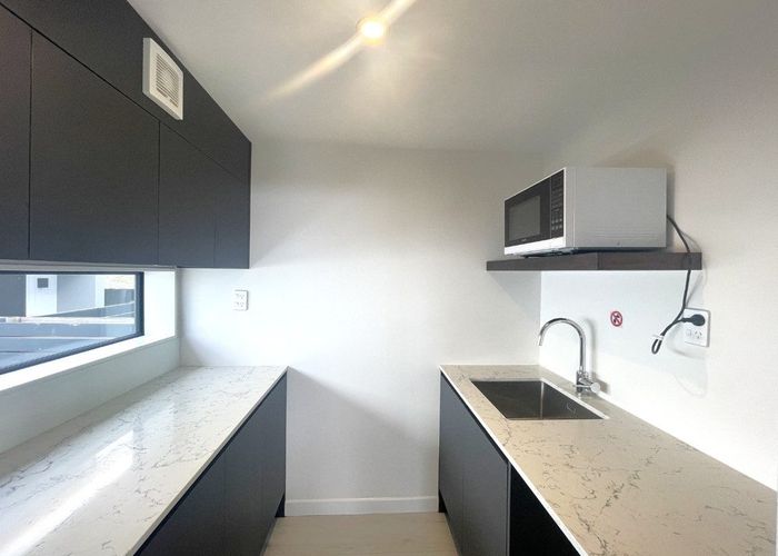  at 56a Knights Road, Rothesay Bay, North Shore City, Auckland