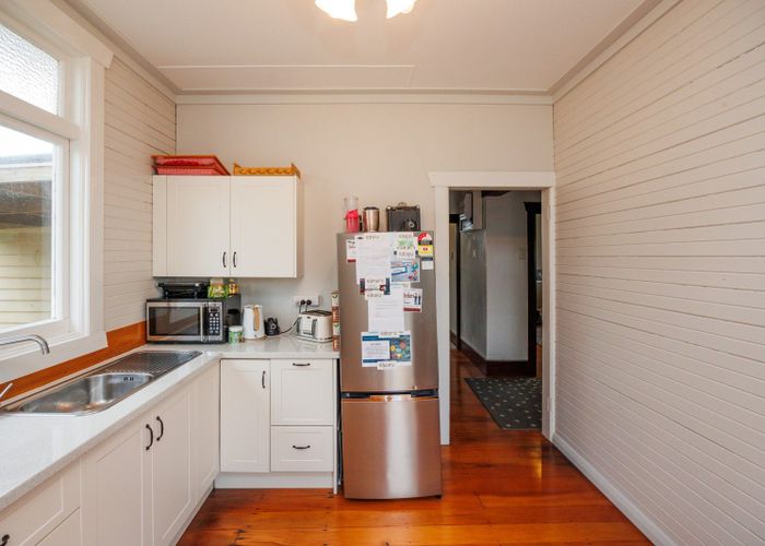  at 12 Fitzroy Street, Terrace End, Palmerston North