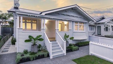  at 9 Dorset Street, Westmere, Auckland