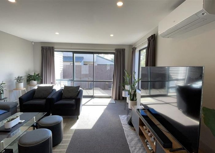  at 1/451 Barbadoes Street, City Centre, Christchurch City, Canterbury