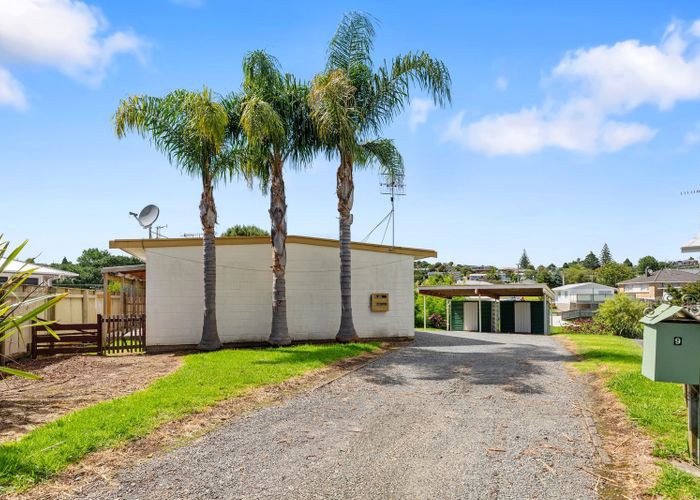  at A & B/9 Canberra Place, Bellevue, Tauranga, Bay Of Plenty