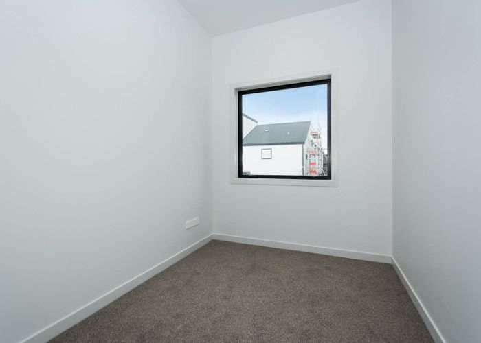  at 14/1 Genevieve Lane, Hobsonville, Waitakere City, Auckland