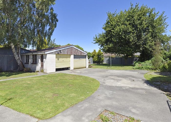  at 75 Claridges Road, Casebrook, Christchurch