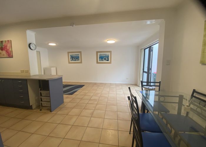  at 1/846 Beach Road, Torbay, North Shore City, Auckland