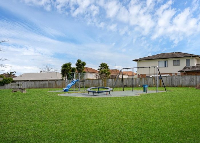  at 1 Monash Place, Flat Bush, Manukau City, Auckland