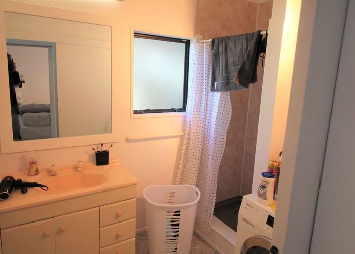  at 363 Westcoast road, Glen Eden, Waitakere City, Auckland