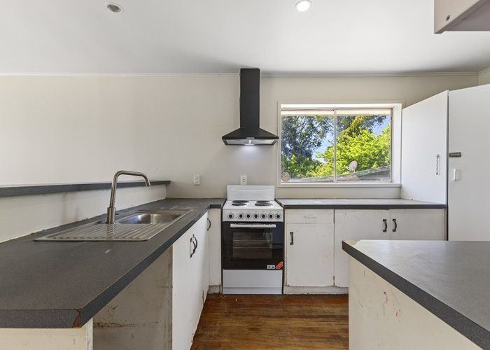  at 5 Bernard Street, Papatoetoe, Manukau City, Auckland