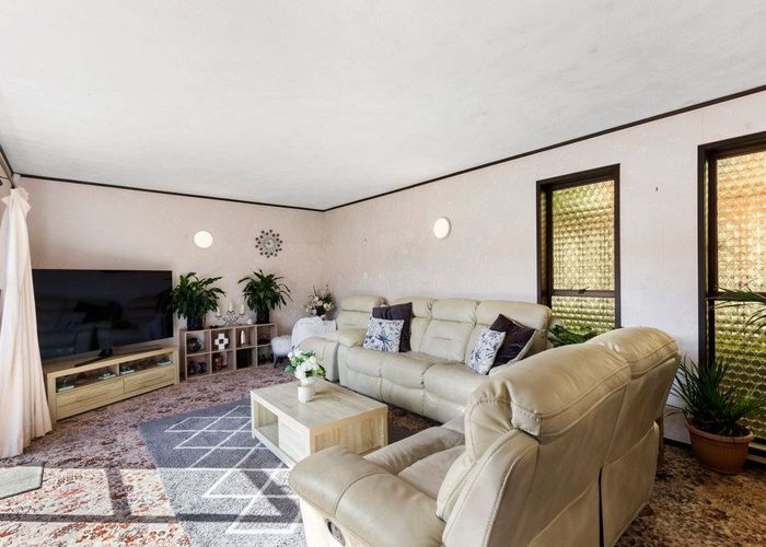  at 2/1307 Dominion road extention, Mount Roskill, Auckland City, Auckland