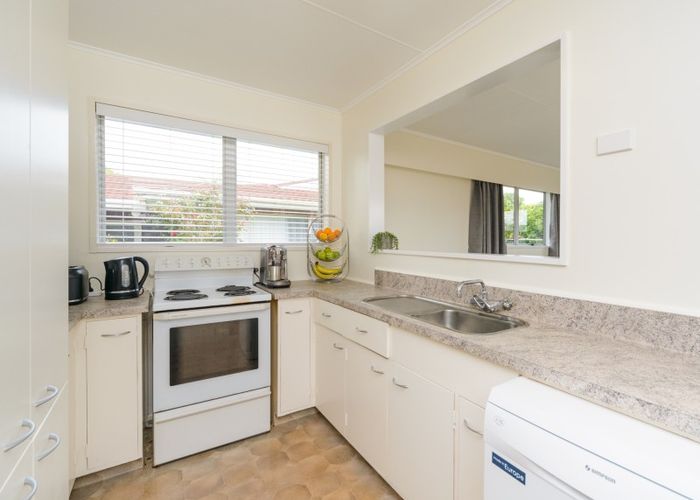  at 11 Raglan Avenue, Cloverlea, Palmerston North