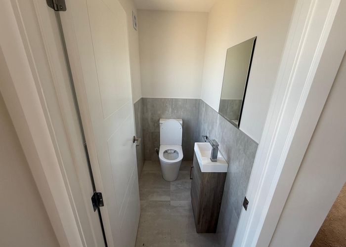  at 10c Howe Street, Howick, Manukau City, Auckland