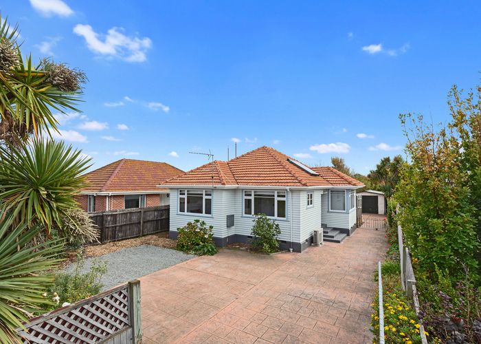  at 84 Bridge Street, New Brighton, Christchurch
