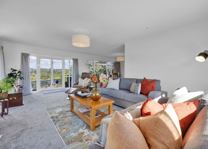  at 1C Waiwera Place, Merrilands, New Plymouth