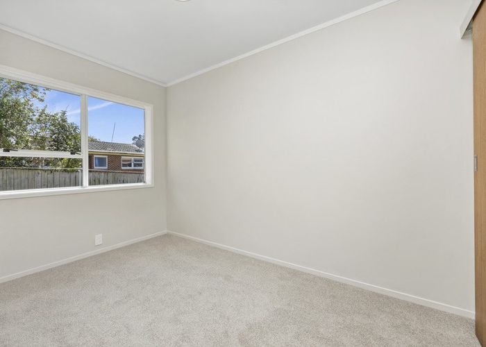  at 11/16 Willerton Avenue, New Lynn, Waitakere City, Auckland