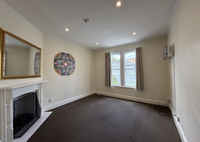  at 1/86 Roxburgh Street, Mount Victoria, Wellington, Wellington