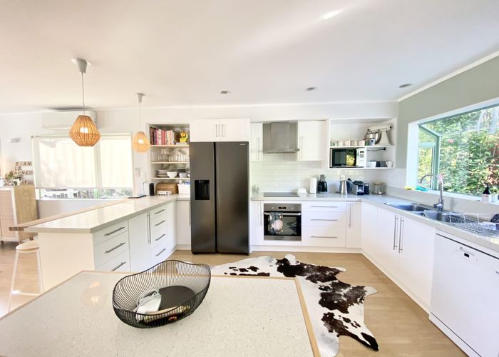  at 12 Shannon Place, Torbay, North Shore City, Auckland