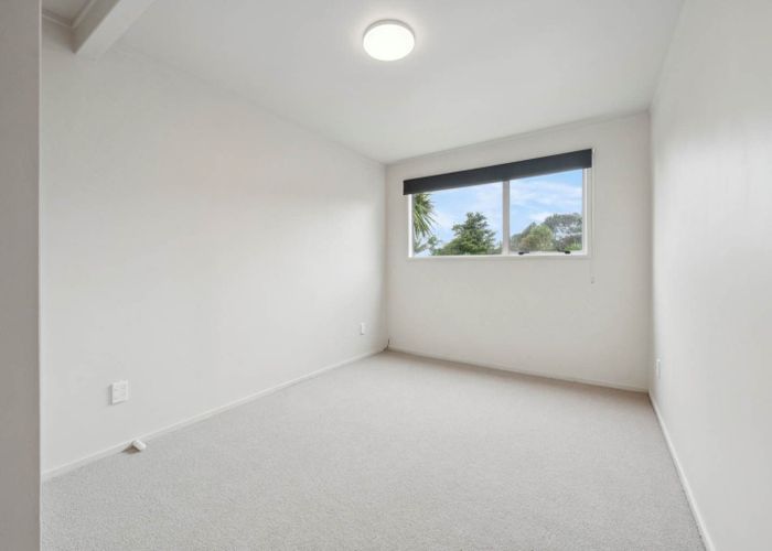  at 1/2 Karapiti Place, Glen Eden, Waitakere City, Auckland