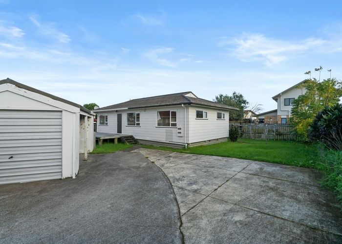  at 49 Dungarvon Place, Clendon Park, Manukau City, Auckland