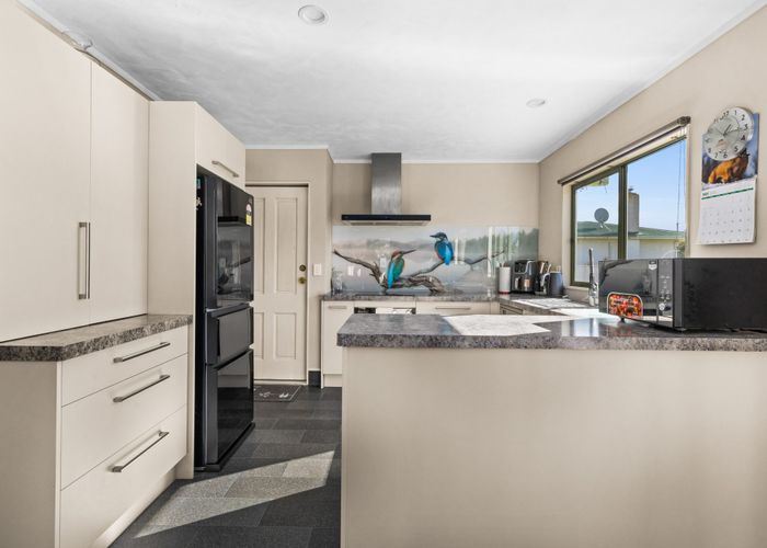  at 2/15 Burness Road, Greenmeadows, Napier, Hawke's Bay