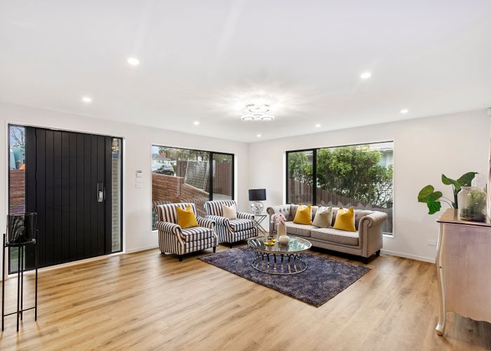  at 121A New Windsor Road, New Windsor, Auckland