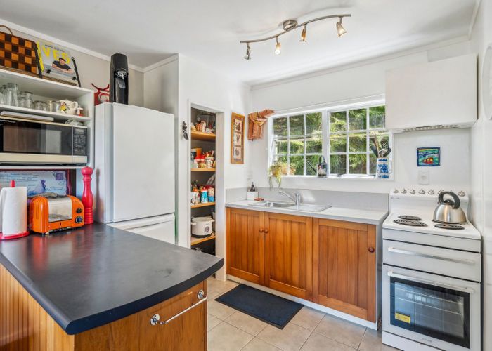  at 19A Percy Dyett Drive, Karori, Wellington, Wellington