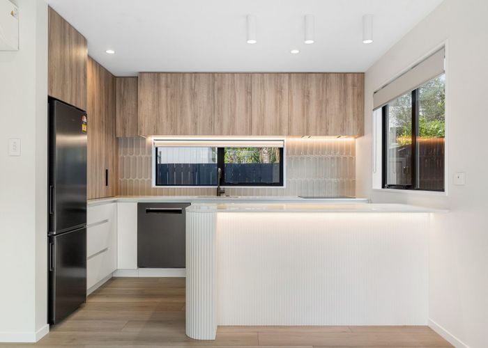  at 16B Moa Road, Point Chevalier, Auckland City, Auckland