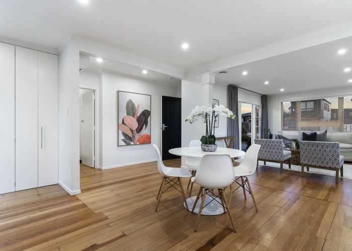  at 1/7 Trinidad Road, Sunnynook, Auckland