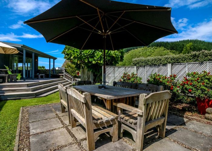  at 4 Nga Manu Place, Tangoio