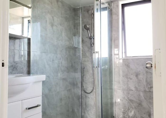  at 18 Heathberry Close, Papatoetoe, Manukau City, Auckland