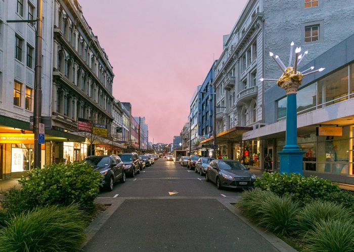  at 2/32 Cuba Street, Te Aro, Wellington