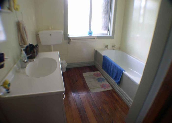  at 8 Paris Street, North East Valley, Dunedin, Otago