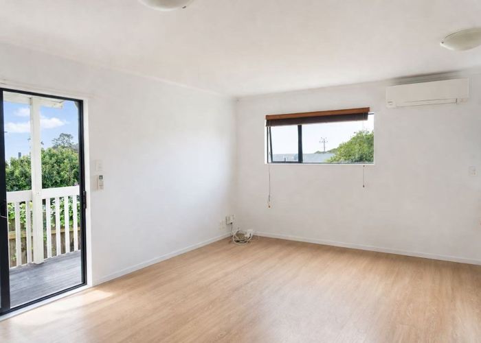  at 49a Glen Marine Parade, Glendene, Waitakere City, Auckland