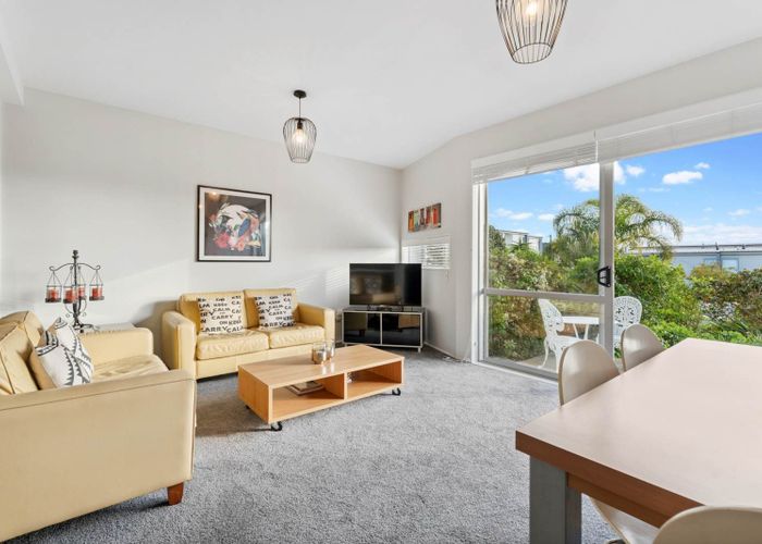  at 39/7 Kelvin Hart Drive, East Tamaki, Manukau City, Auckland