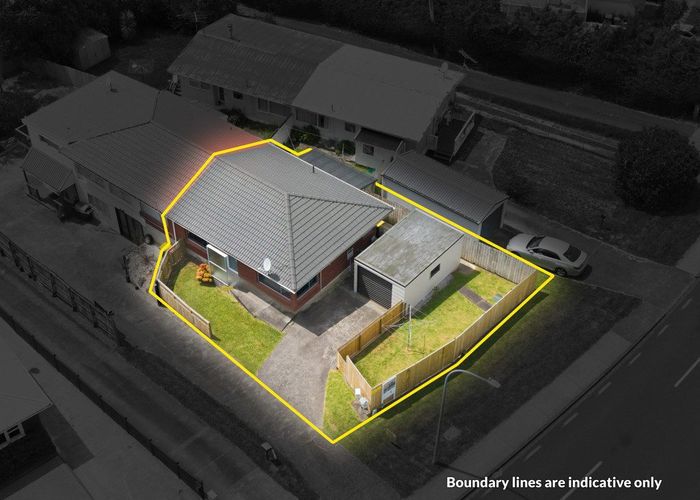  at 1/52 Nelson Street, Howick, Manukau City, Auckland