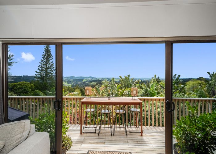 at 1069 Scenic Drive North, Swanson, Auckland