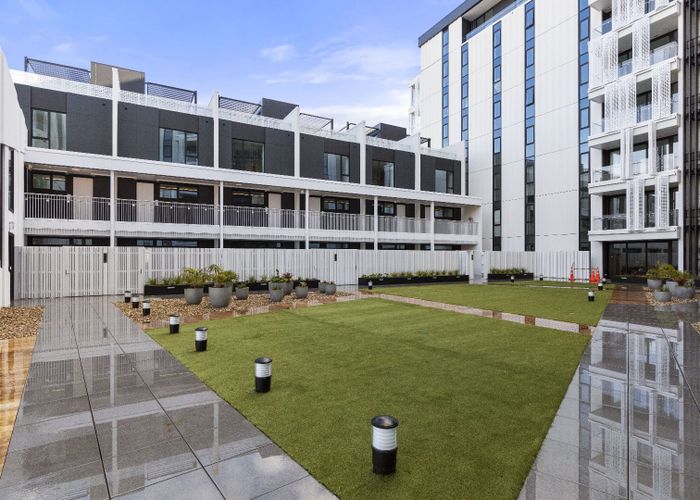  at 218/223 Greenlane West, Epsom, Auckland City, Auckland