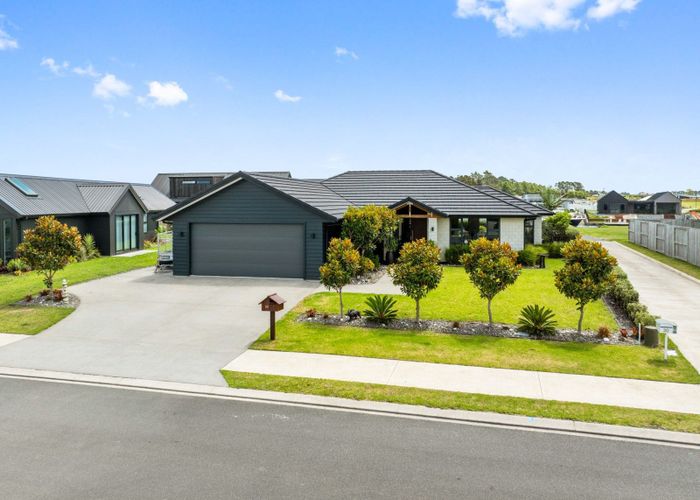  at 32 Waitemata Drive, One Tree Point