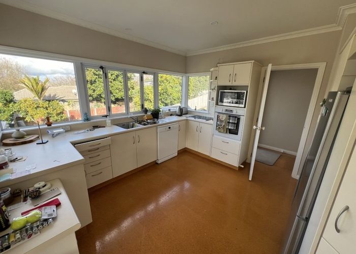  at 2 Dunsford Mews, Hamilton Central, Hamilton