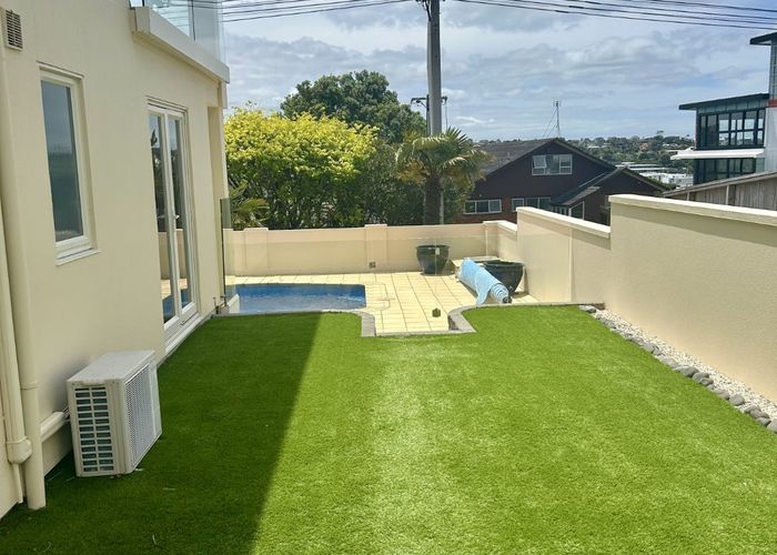  at 11 Beechwood Road, Rothesay Bay, Auckland