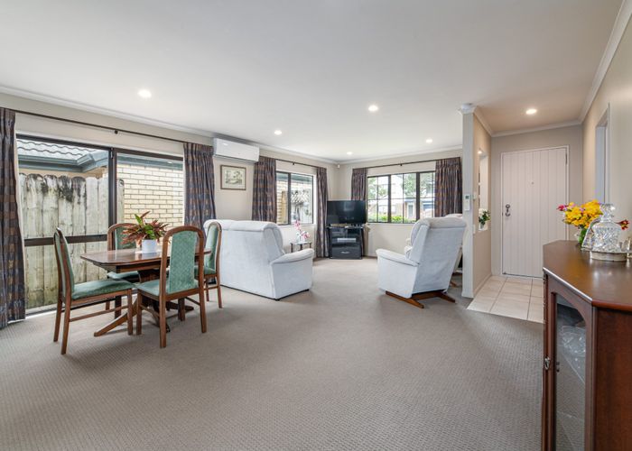  at 30 Espalier Drive, Henderson, Auckland